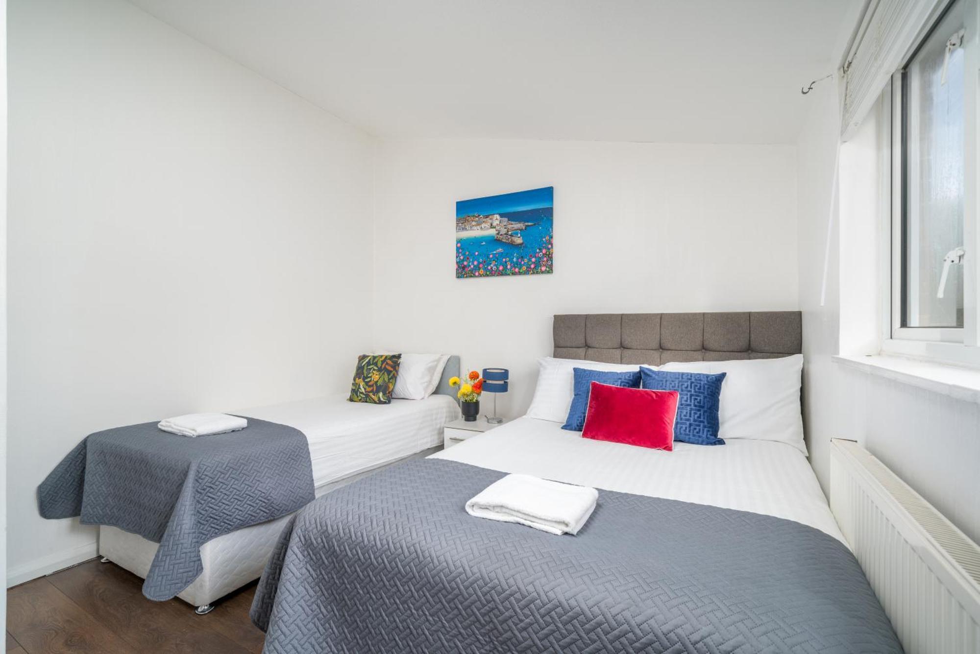 Skyvillion-Stevenage Amazing 3Bed House, Garden, Free Off Street Parking For 2 Cars, Wifi Leilighet Eksteriør bilde
