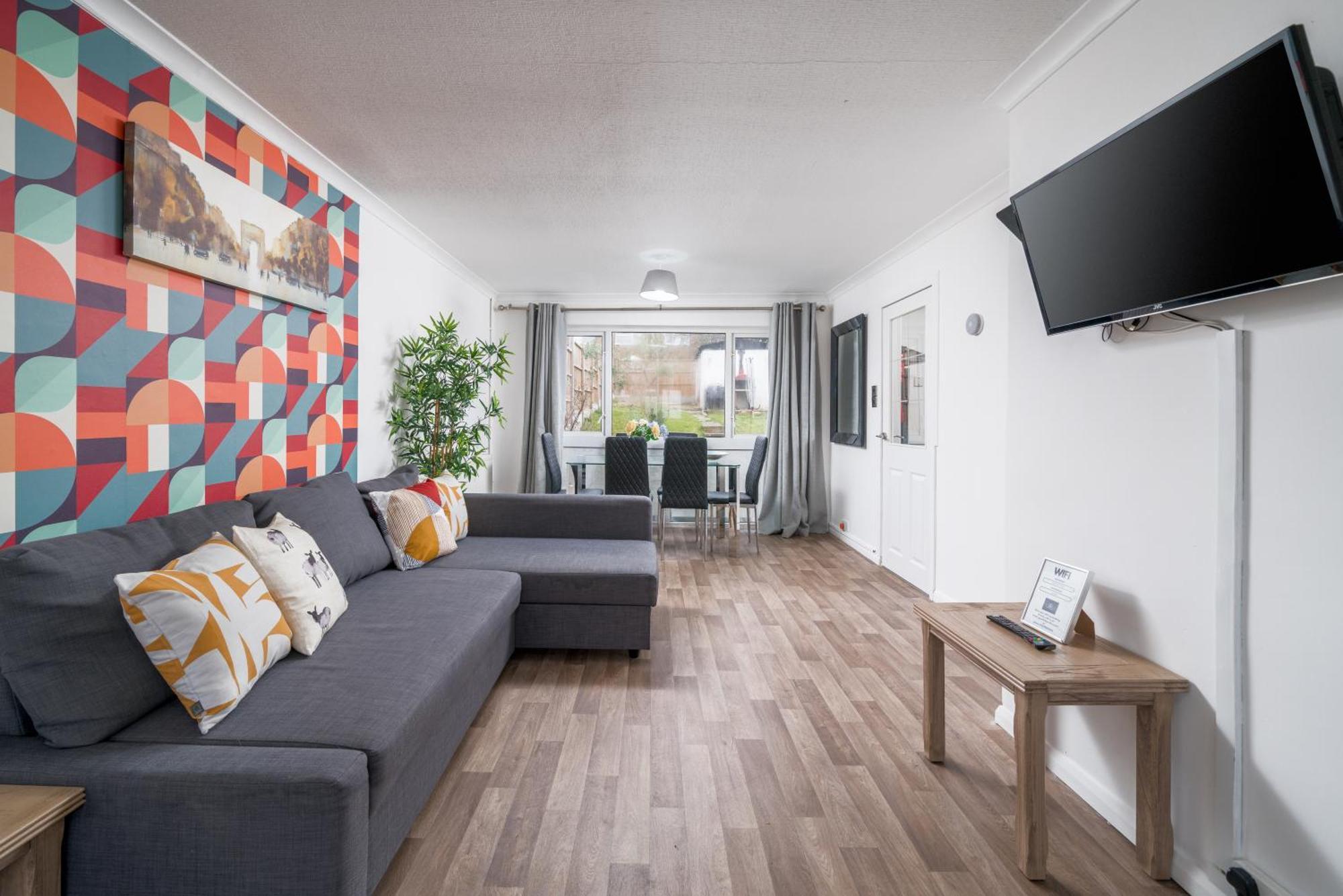 Skyvillion-Stevenage Amazing 3Bed House, Garden, Free Off Street Parking For 2 Cars, Wifi Leilighet Eksteriør bilde