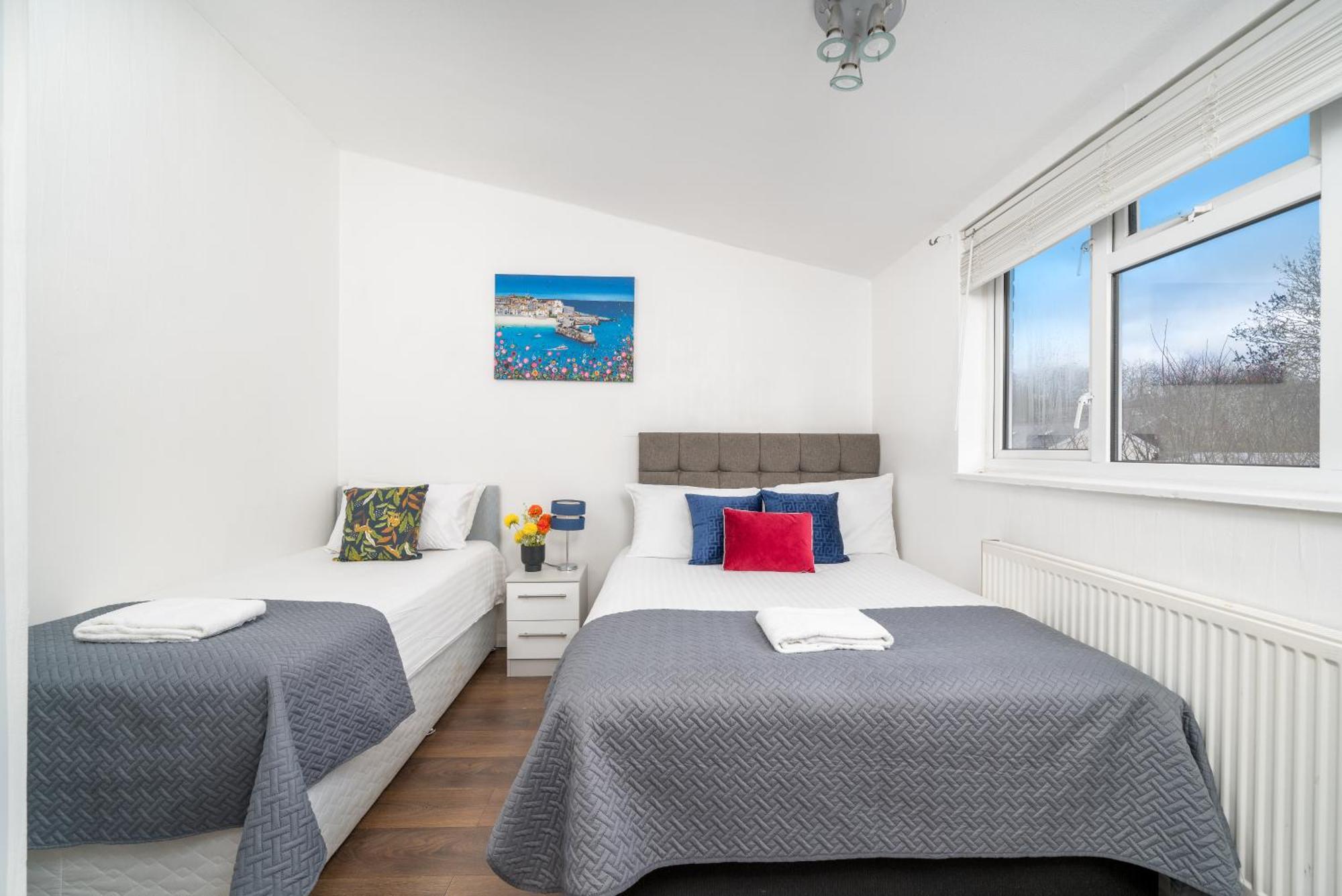 Skyvillion-Stevenage Amazing 3Bed House, Garden, Free Off Street Parking For 2 Cars, Wifi Leilighet Eksteriør bilde