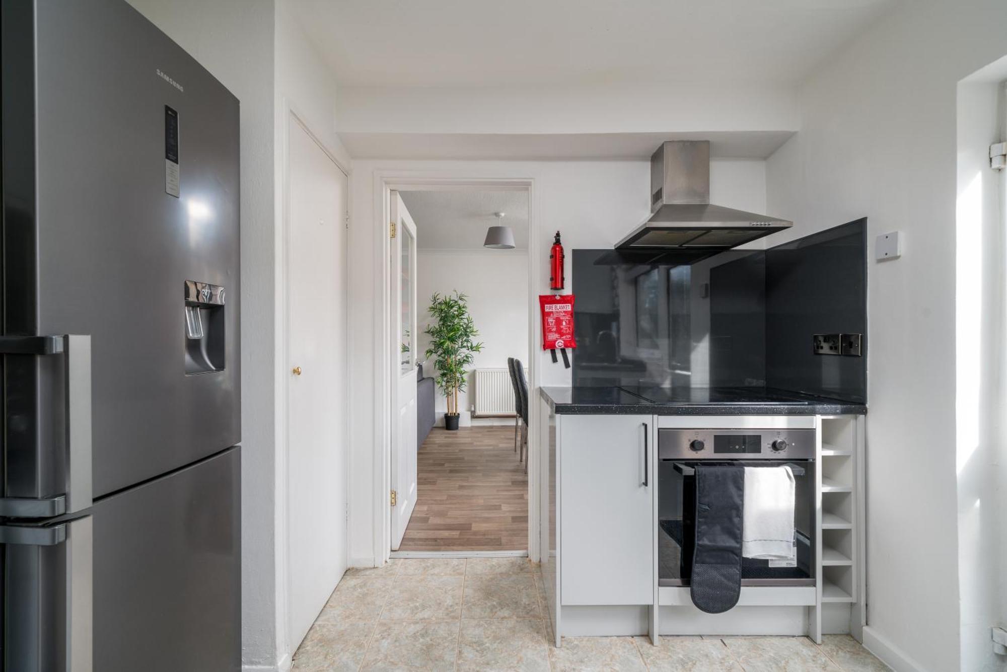 Skyvillion-Stevenage Amazing 3Bed House, Garden, Free Off Street Parking For 2 Cars, Wifi Leilighet Eksteriør bilde