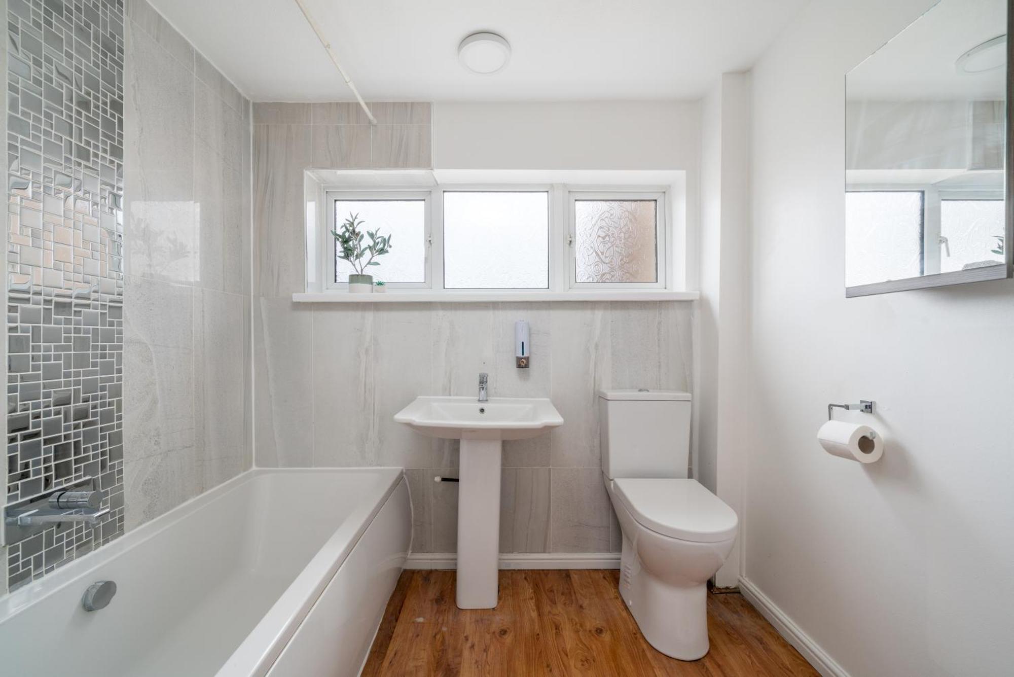 Skyvillion-Stevenage Amazing 3Bed House, Garden, Free Off Street Parking For 2 Cars, Wifi Leilighet Eksteriør bilde